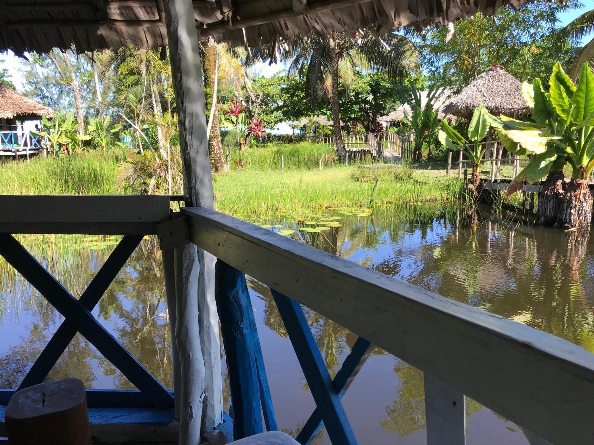 Hotel Le Lagon Foulpointe Ngoại thất bức ảnh